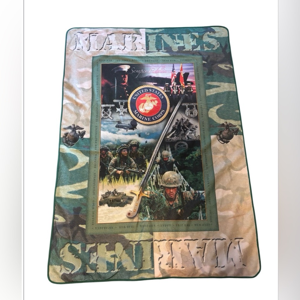 United States Marine Corps Camouflage Throw Blanket - Green